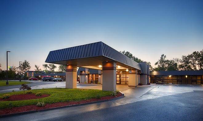 Best western gateway adirondack inn