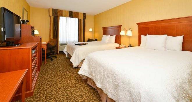Hampton inn utica