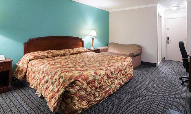 Rodeway inn Syracuse