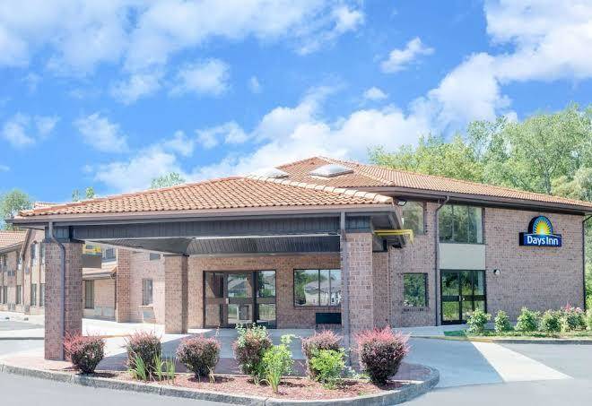 Days inn by wyndham geneva finger lakes