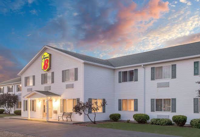 Super 8 by wyndham canandaigua