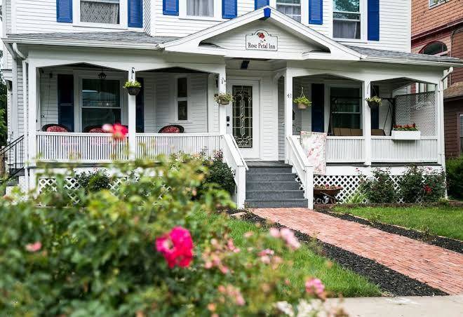 The rose petal inn b&b