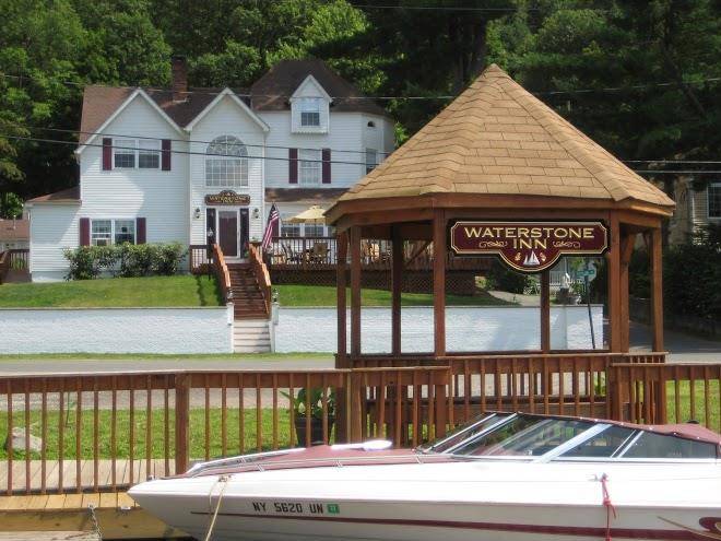 Waterstone inn