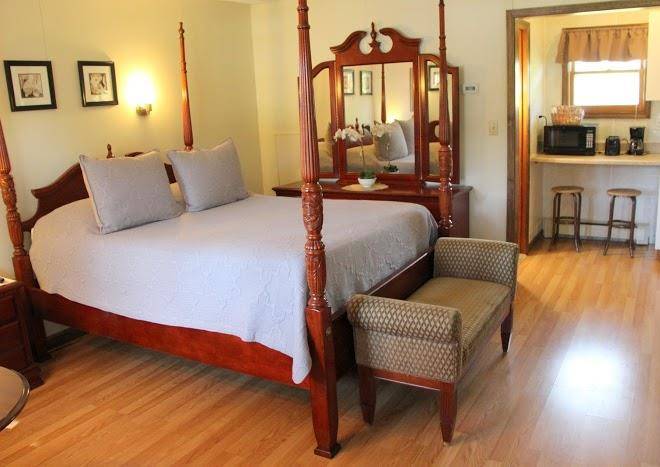 All seasons inn