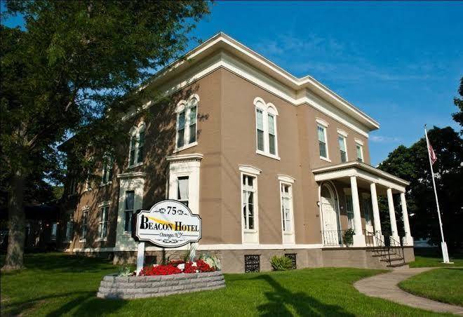 Beacon hotel oswego ny