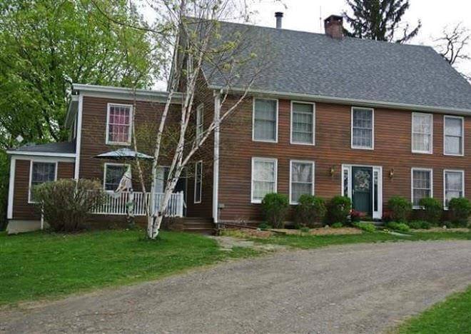 Adalaide country inn