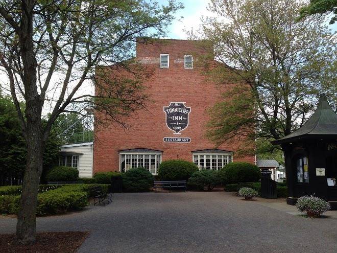 Tunnicliff inn