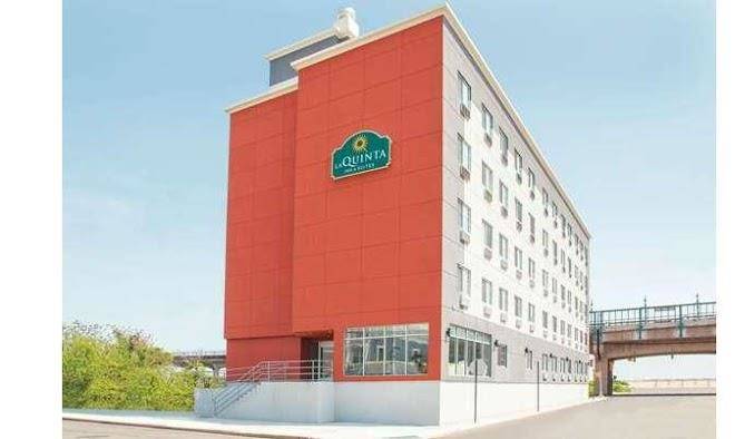 La quinta inn & suites by wyndham far rockaway