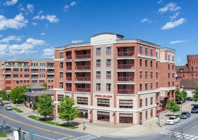 Hampton Inn & Suites Saratoga Springs Downtown Image