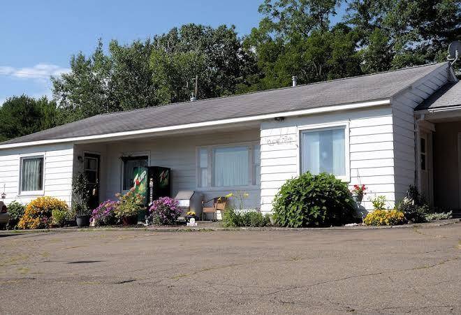Chieftain motel