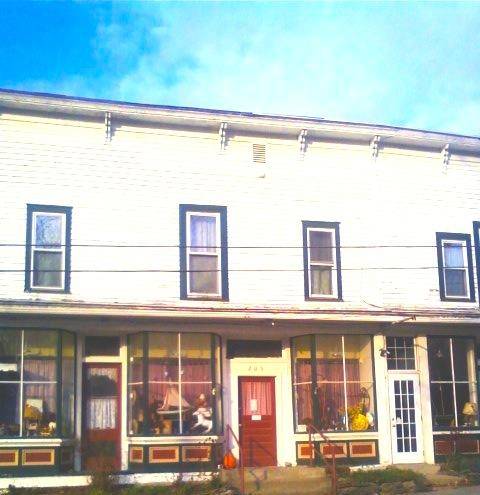 Evan stewart eisenberg realty