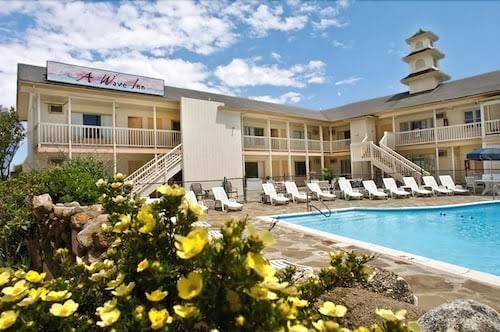 A wave inn resort