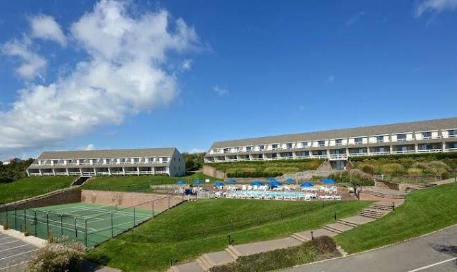 Beachcomber resort