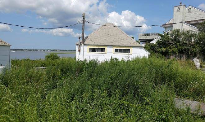 Beehive bungalows
