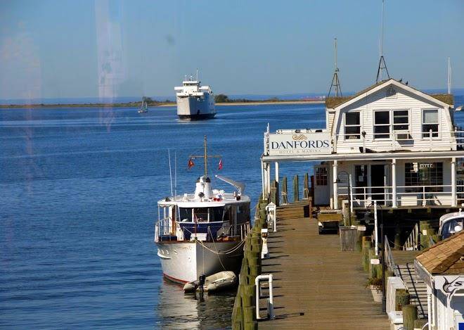 Danford's Hotel & Marina Image