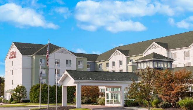 Hilton Garden Inn Islip Macarthur Airport Image