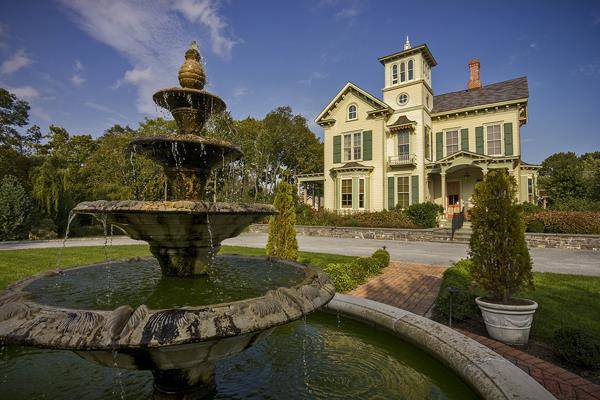 Jedediah hawkins inn
