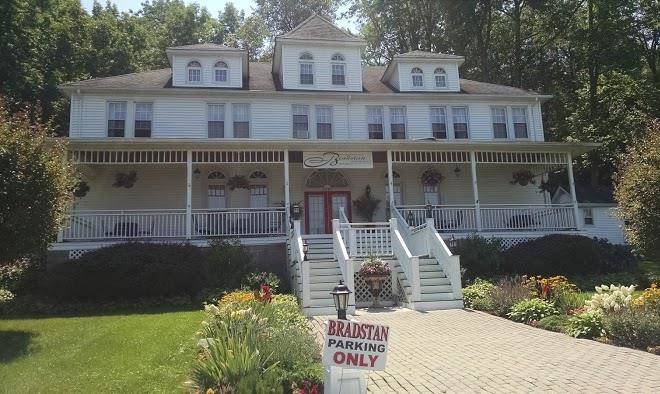 Bradstan country hotel