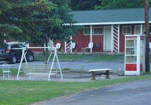 Roscoe motel