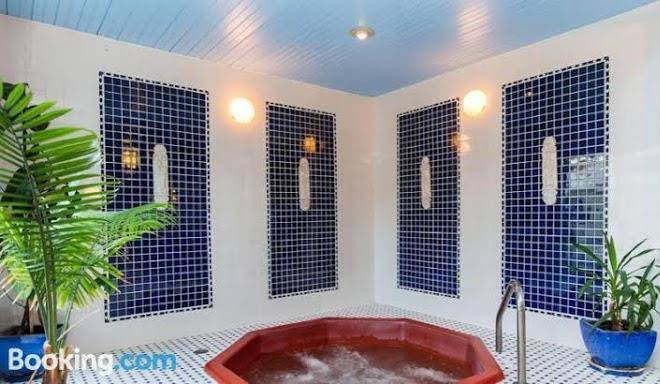 Copperhood retreat & spa