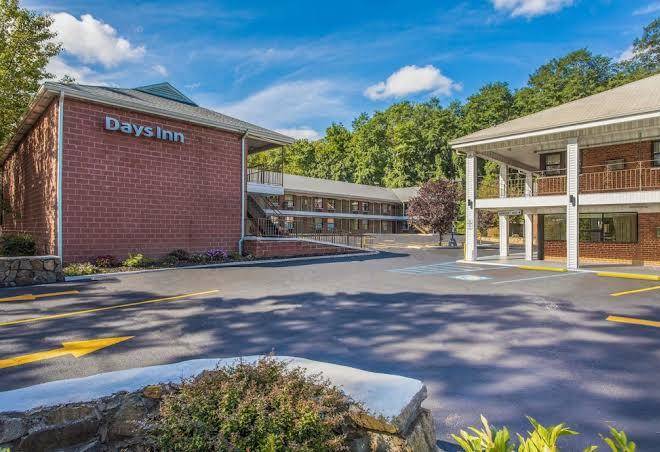 Days inn by wyndham elmsford white plains