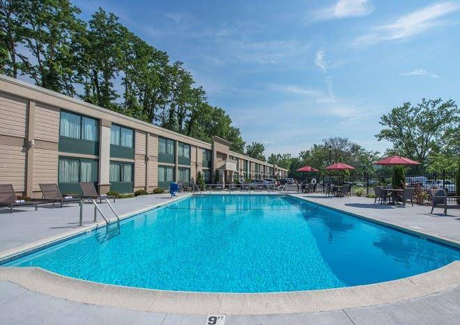Holiday inn mt kisco