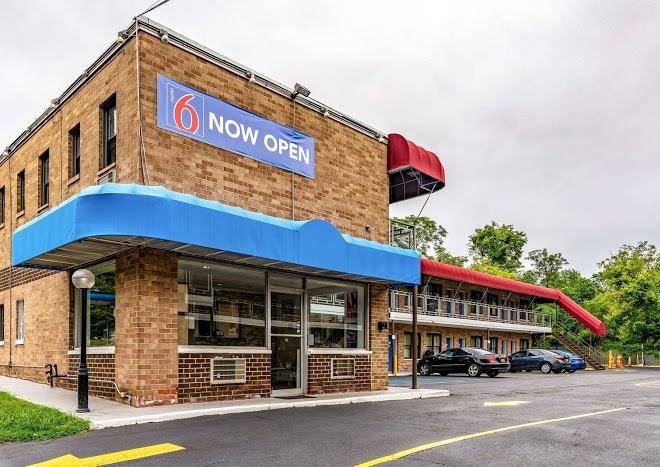 Motel 6 elmsford ny white plains