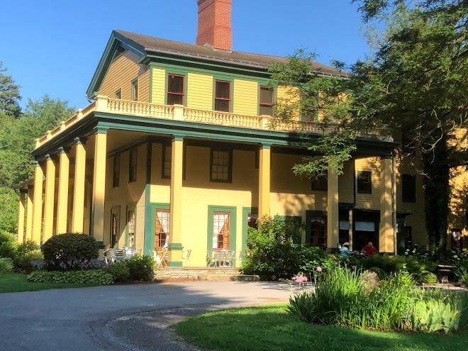 Glen iris inn