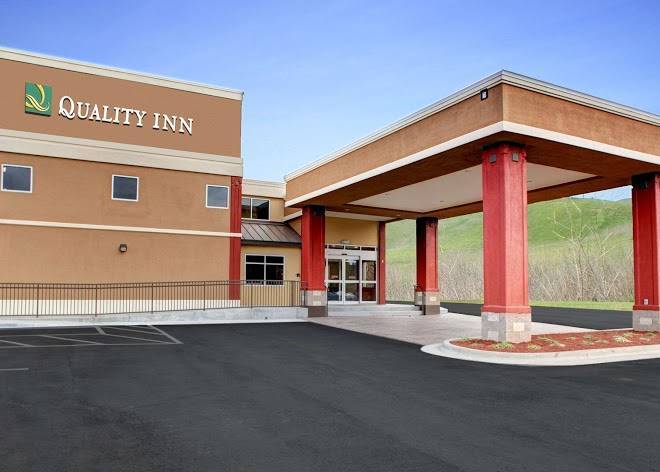 Quality inn asheville downtown tunnel rd