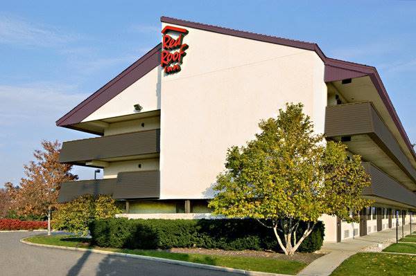 Red roof inn asheville west