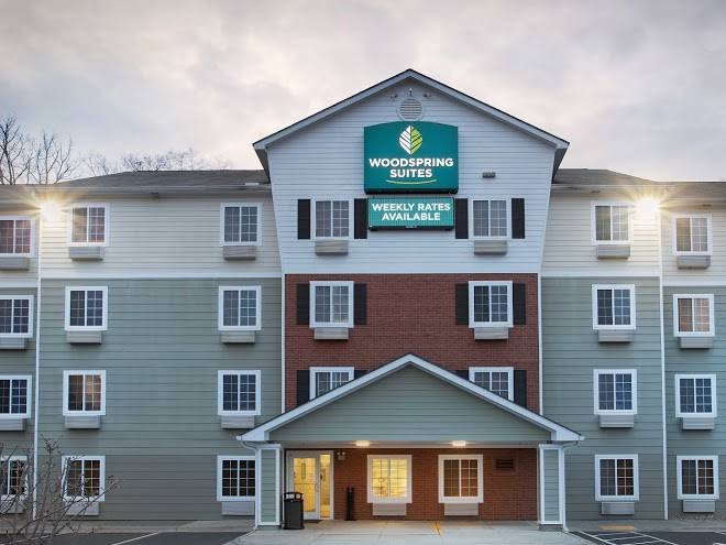 Woodspring suites asheville