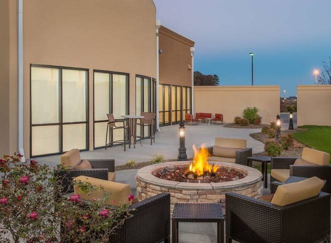 Courtyard by marriott charlotte concord
