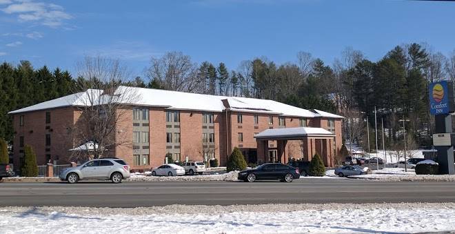 Comfort inn & suites lenoir hwy 321 northern foothills