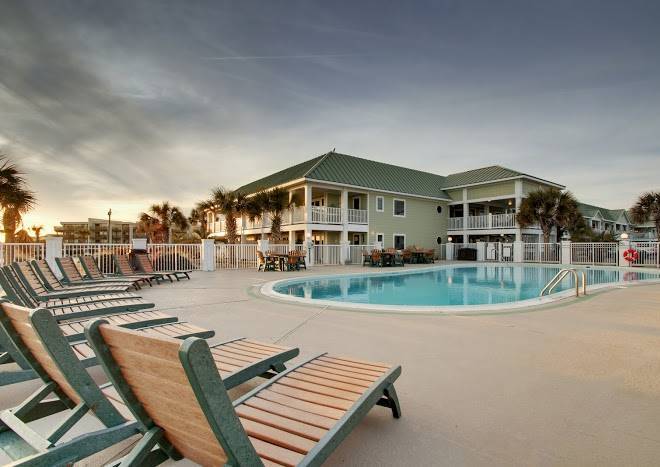 Islander hotel & resort