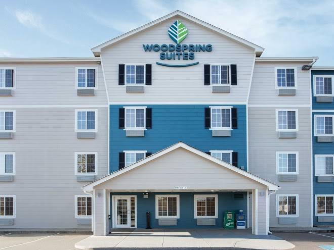 Woodspring suites charlotte shelby