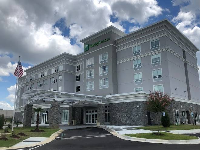 Holiday inn & suites west fort bragg