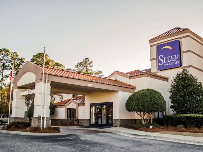 Sleep inn & suites near ft bragg