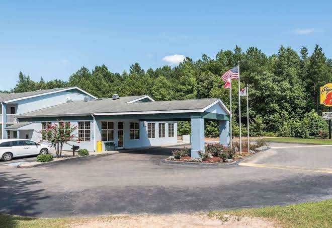 Super 8 by wyndham fayetteville