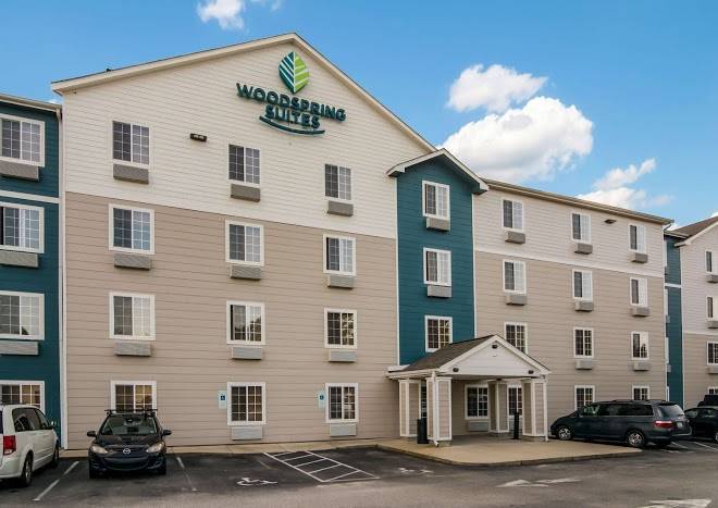 Woodspring suites fayetteville west