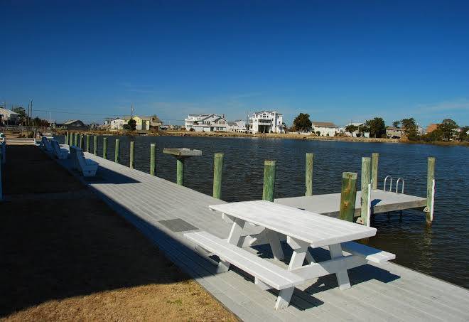 Fin n' feather waterside inn