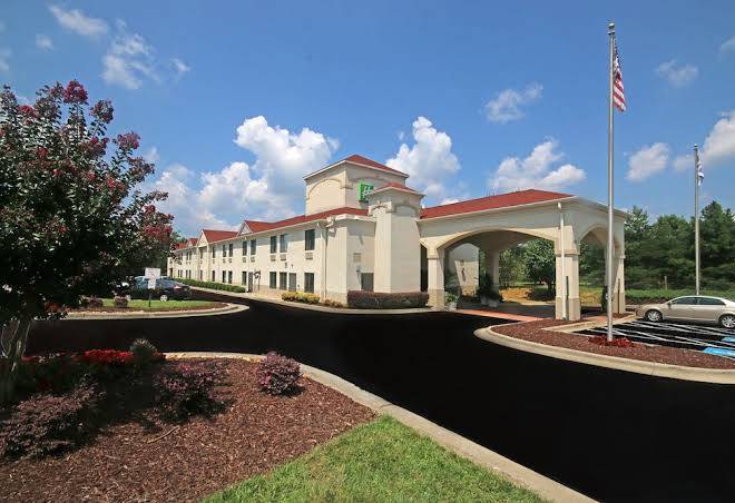 Best Western Kernersville Image