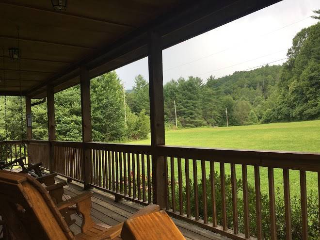 Snowbird creek log cabin