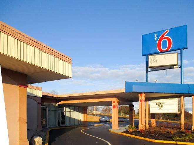Motel 6 greensboro nc
