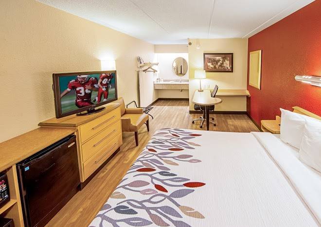 Red roof inn greensboro airport