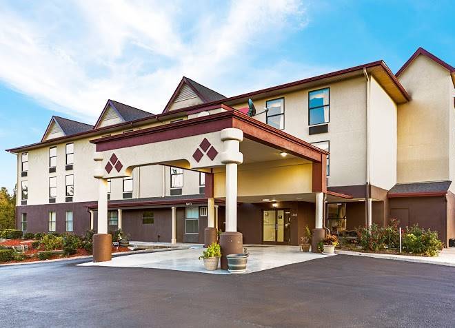 Red roof inn high point university