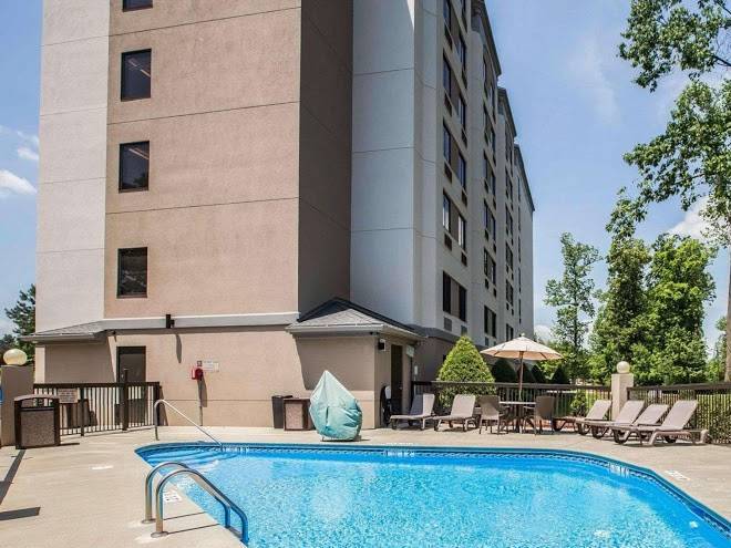 Sleep inn airport Greensboro