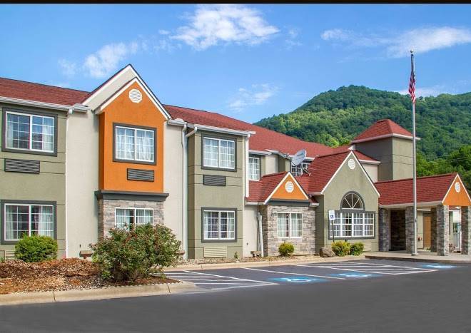 Quality inn & suites maggie valley cherokee area