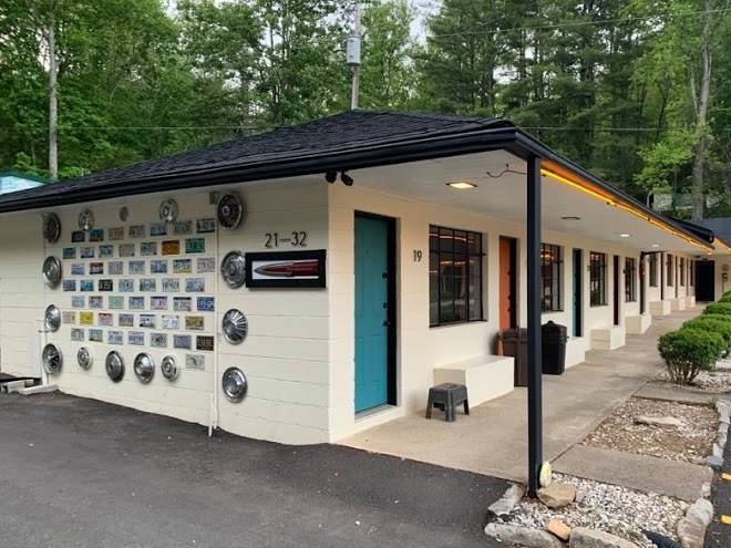 Route 19 inn