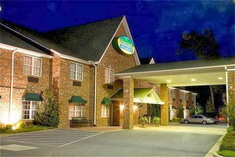 Mountain inn & suites