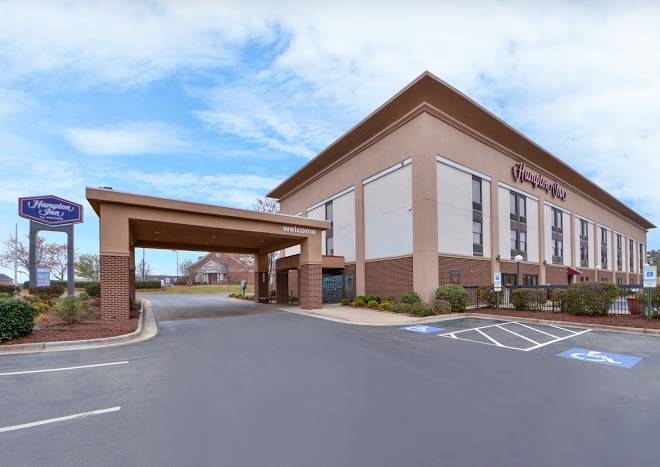Hampton inn raleigh clayton i 40